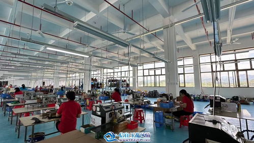 信宜线束厂小时工周结1100,15一个小时包吃住,仓库 手工外发线束厂招周结1100,夜班小时工信宜工业园总厂业务扩展,生产团队扩招以下人员1 日结小时工15一个小时 包吃宵夜