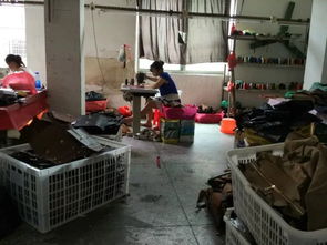 成都女包批发,包大婶为你揭秘女包工厂生产流程